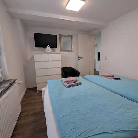 Kompakt & Komfortabel - Platz Fuer 4 Personen Lübeck