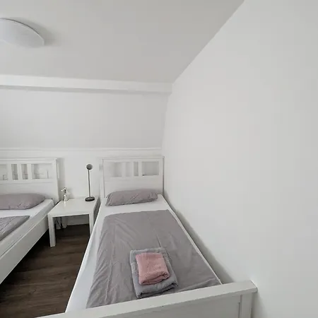 Apartamento Kompakt & Komfortabel - Platz Fuer 4 Personen *