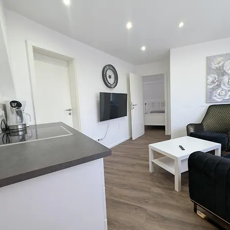 Kompakt & Komfortabel - Platz Fuer 4 Personen Apartamento Lübeck